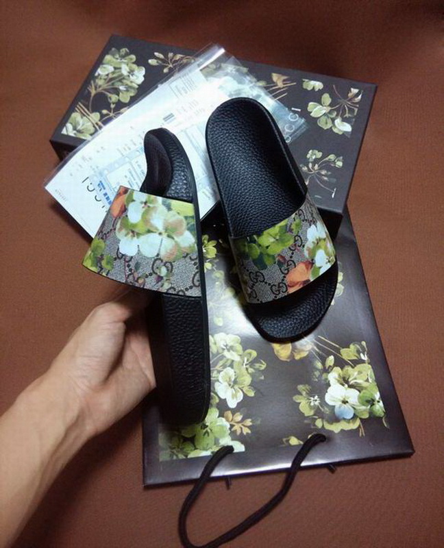 Gucci Men Slippers_509